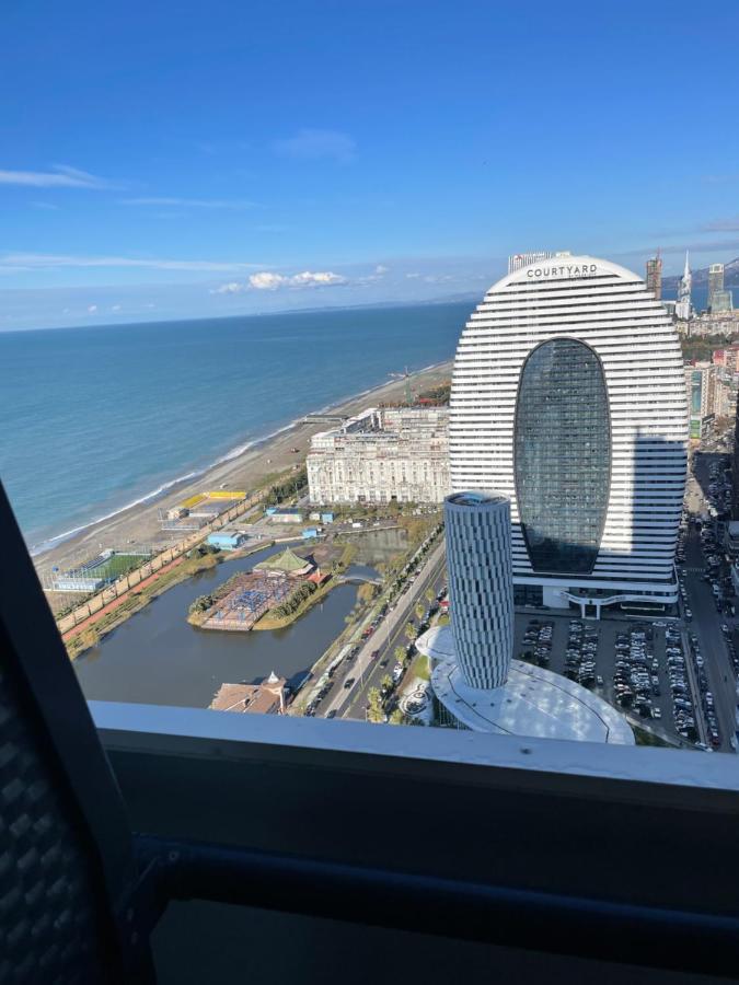 Aparthotel In City Batumi Kültér fotó