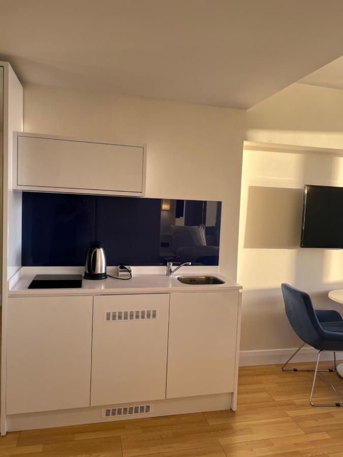 Aparthotel In City Batumi Kültér fotó